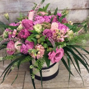 בוקה ורוד ורוד בפלאוור בוקס